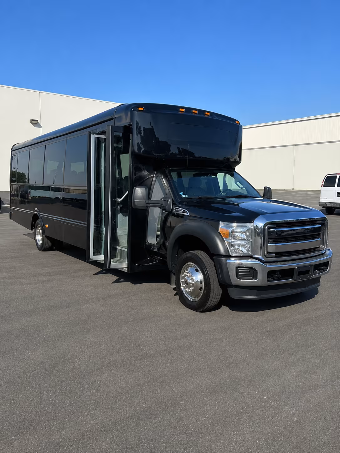 Fontana Wedding Transportation group transportation