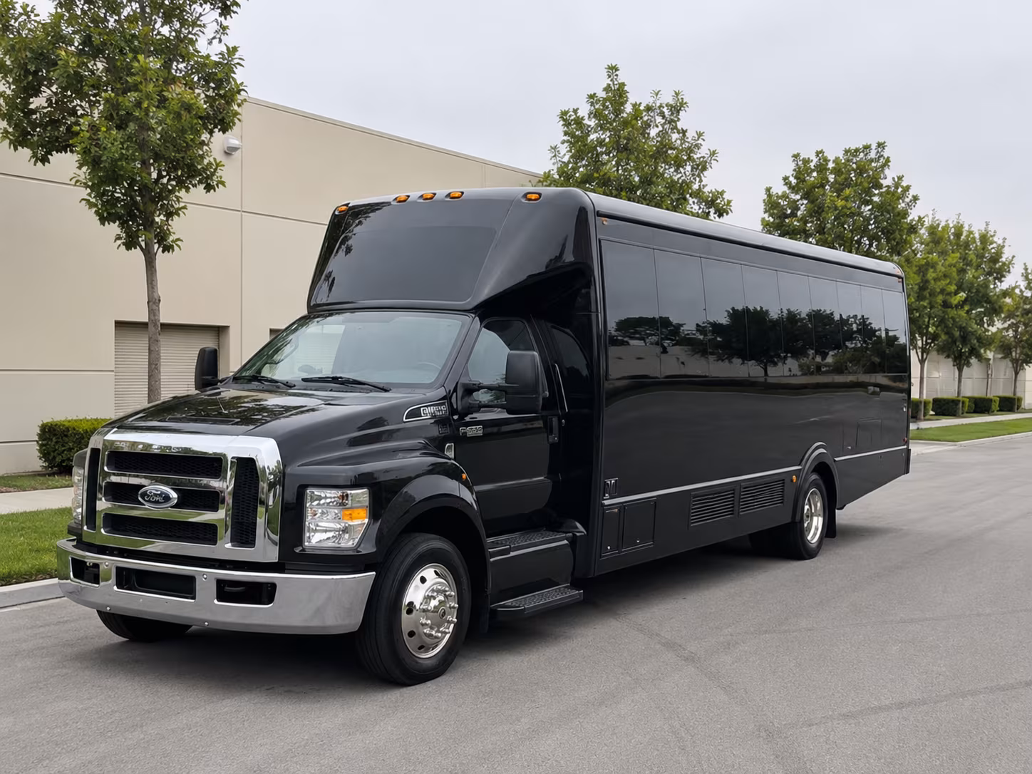 San Bernardino Homecoming & Prom Party Bus Rentals